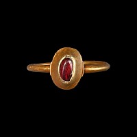 Medieval Gold Ring with Cabochon Garnet