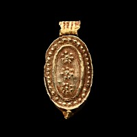 Roman Gold Pendant with Skeleton Gemstone