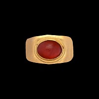 Roman Gold Ring with Carnelian Cabochon