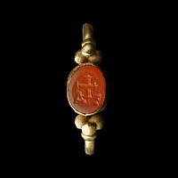 Byzantine Gold Ring with Carnelian Gemstone with Cross