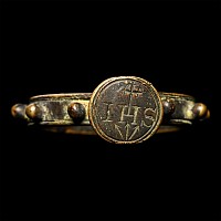 Medieval Bronze Rosary Ring with 'IHS' Inscription