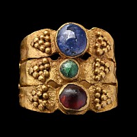 Roman Triple-Hooped Gold Ring with Sapphire and Other Gems
