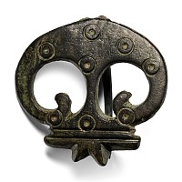 Roman Bronze Plate Brooch with Facing Bird Heads