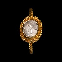 Roman Gold Ring with Quartz Gemstone with Portrait of a Noble Lady