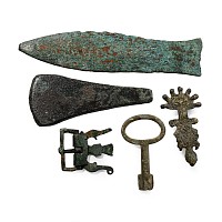 Bronze Age Style and Other Artefact Group