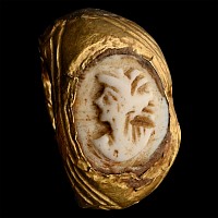 Roman Gold Ring with Later Cameo