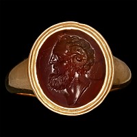 Post Medival Gold Ring with a Carnelian Intaglio of Jupiter Ammon