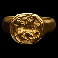 Post Medieval Signet Ring with a Galloping Stag