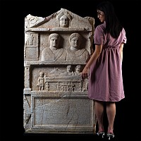 Monumental Roman Marble Funerary Stele to Senator Apellinarius and Kallisti