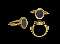 Roman Gold Ring with Anchor and Dolphins