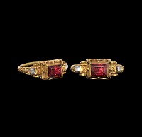 Post Medieval Renaissance Gold Ring with Spinel and Diamonds