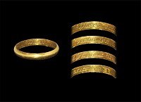 Post Medieval Gold 'Where vertue lyes loue never dyes' Posy Ring