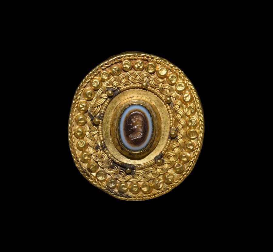 Large Roman Gold Brooch with Apollo Gemstone