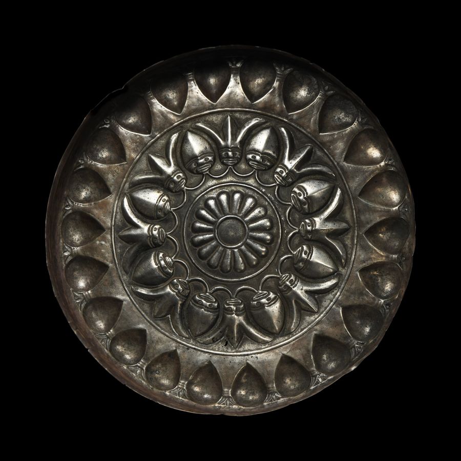 Large Proto-Achaemenid Silver Phiale Mesomphalos