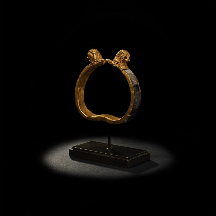 Achaemenid Gold Bracelet with Lion Protomes