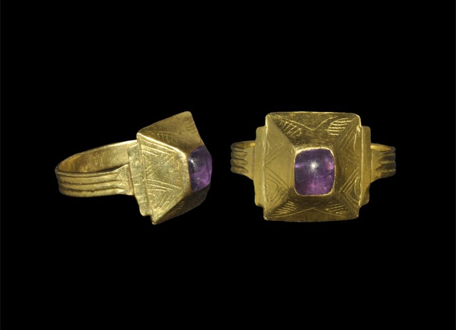 Medieval Gold Bishop's Ring with Amethyst Cabochon