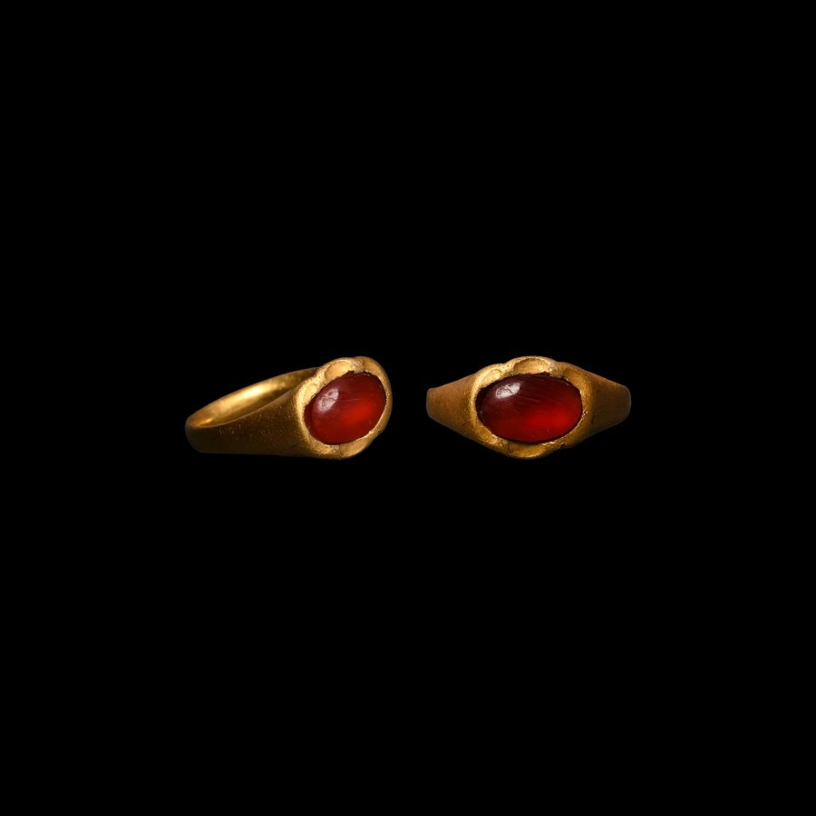 Medieval Gold Ring with Carnelian Gemstone