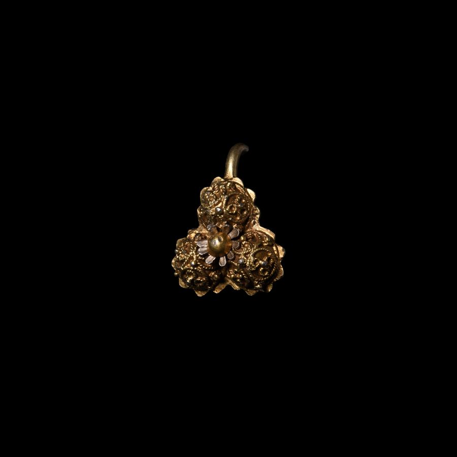 Post Medieval Silver-Gilt Dress Hook Fastener