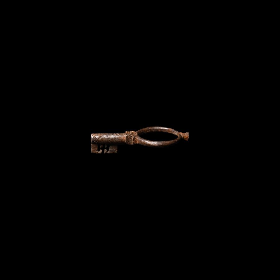 Roman Tinned Bronze Decorated Casket Key