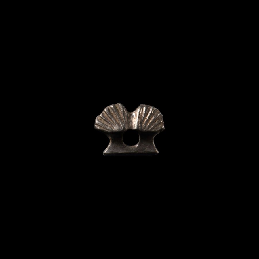 Tudor Silver Saint James Double Scallop Shell Dress Mount