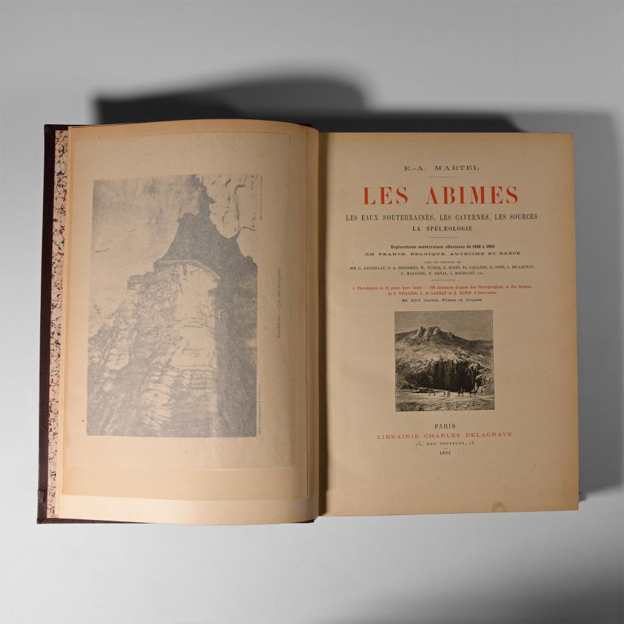 Natural History Books - Martell - Les Abimes