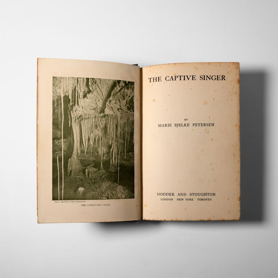 Natural History Books - Peterson - The Captive Singer