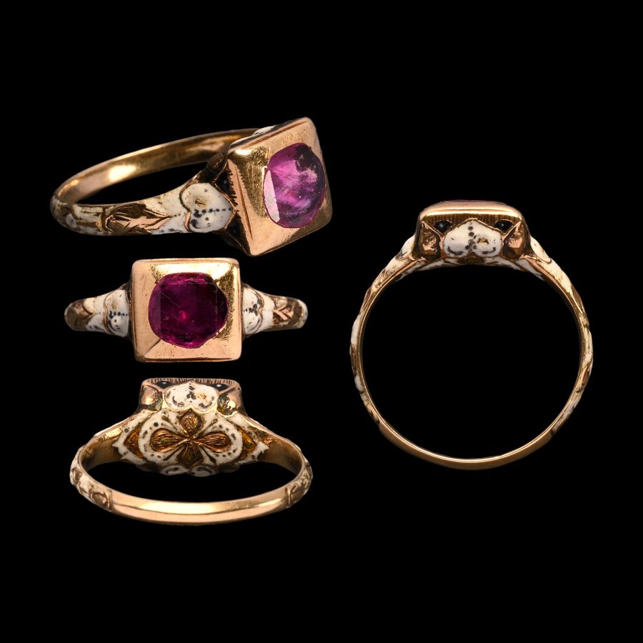 Baroque Gold, Ruby and Enamel Ring