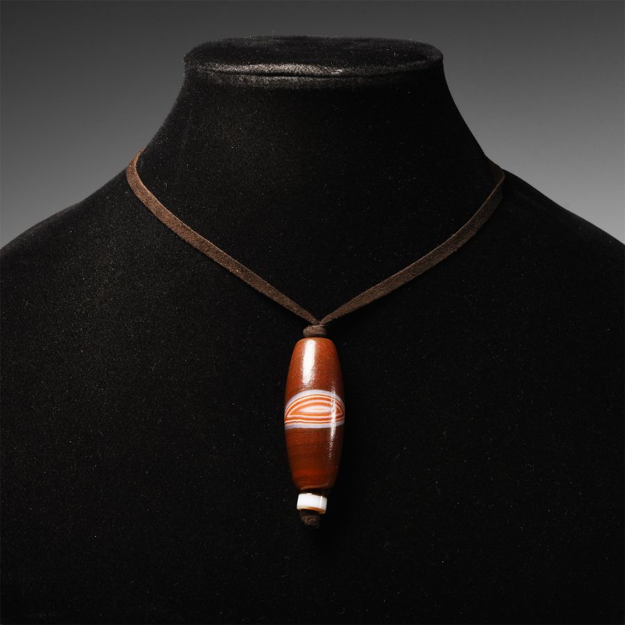 Chinese Giant Banded Agate Bead Necklace