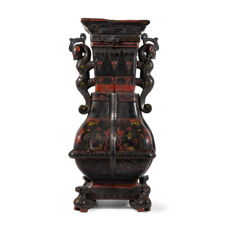 Chinese Han Dynasty Wooden Decorated Jar