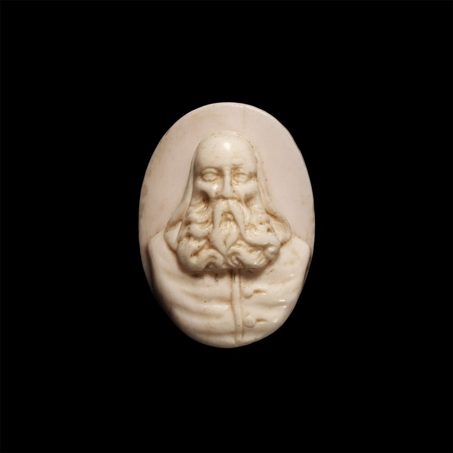 Shell Cameo of a Wealthy Merchant