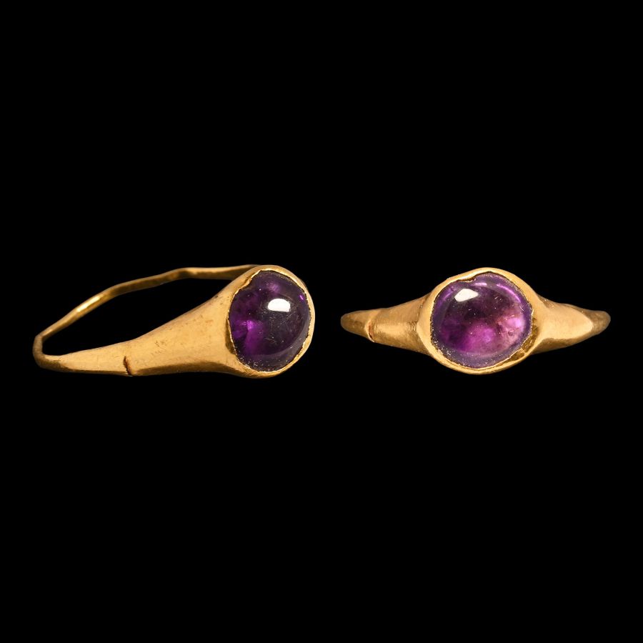 Roman Gold Ring with Gemstone