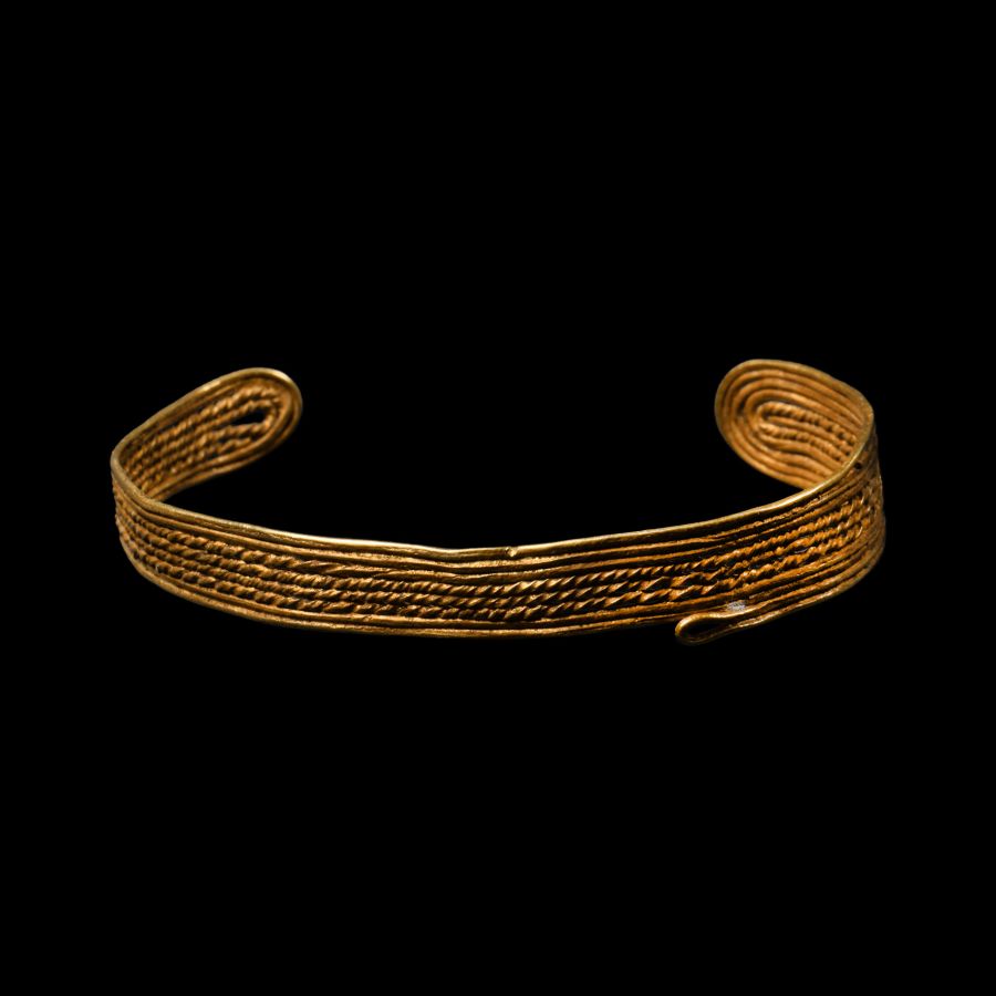 Viking Age Twisted Gold Wire Bracelet