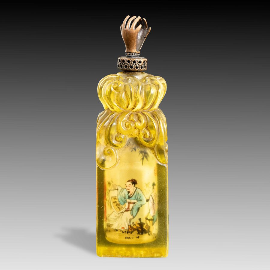 Chinese Glass Snuff Bottle with Figural Scene and Seal Base, Signed Zhou Leyuan