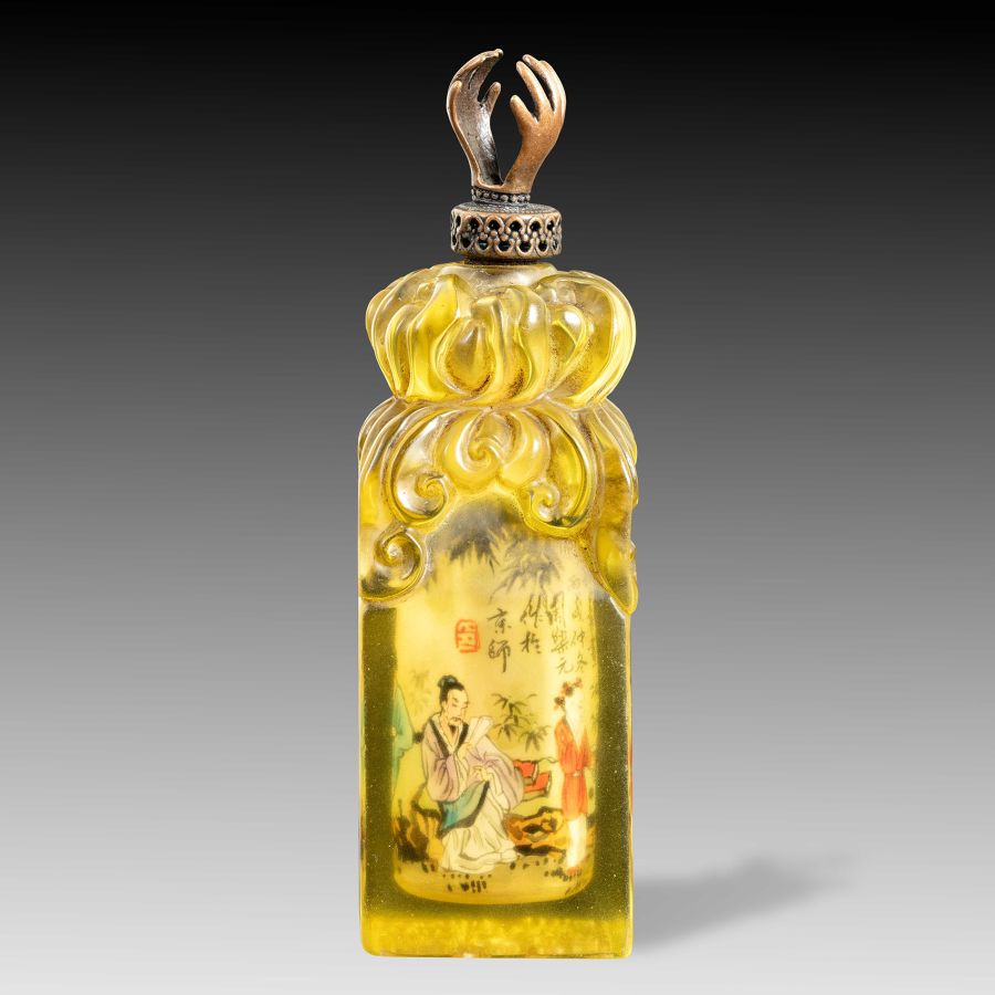 Chinese Glass Snuff Bottle with Figural Scene and Seal Base, Signed Zhou Leyuan