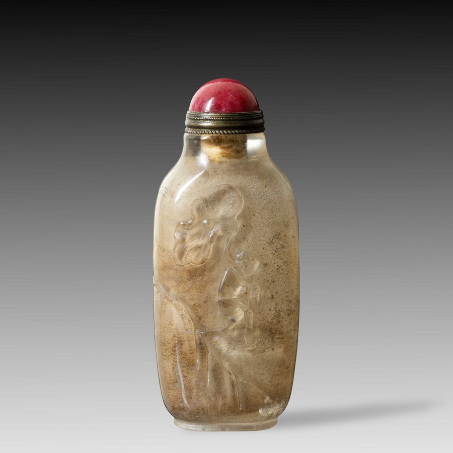Chinese Crystal Carved Snuff Bottle