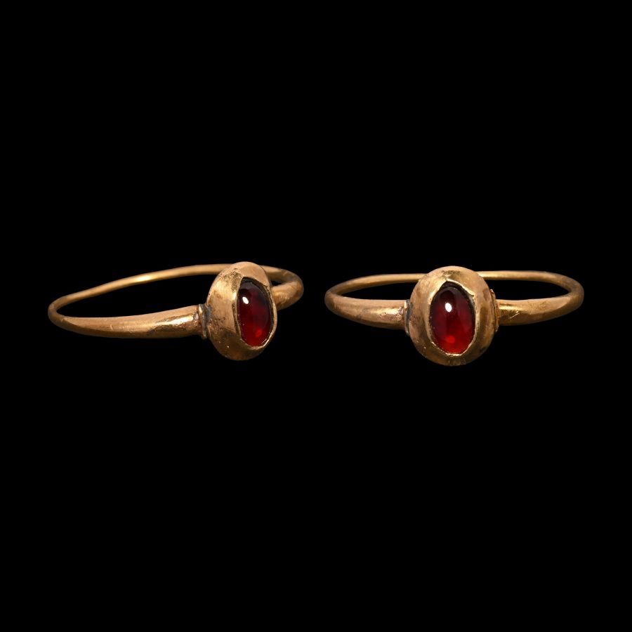 'The Bossingham' Medieval Gold Ring with Cabochon Garnet