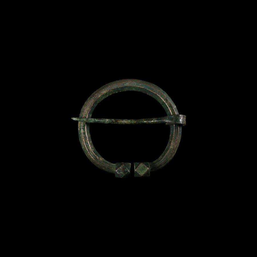 Large Viking Age Heavy Bronze Penannular Brooch