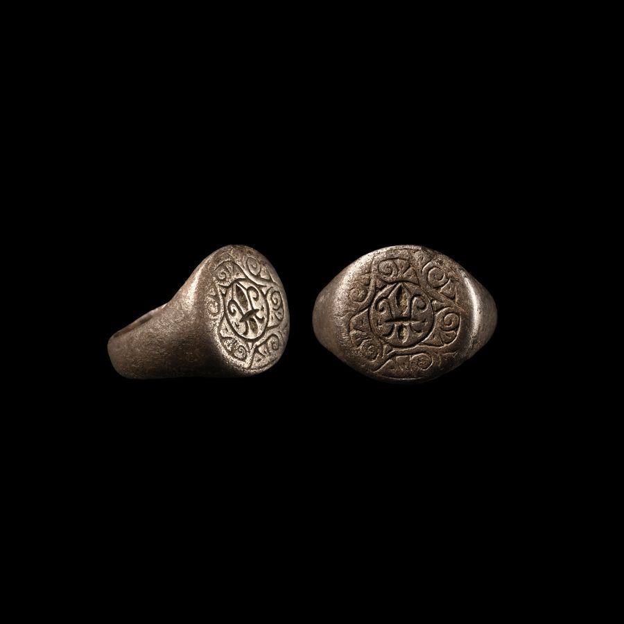 Medieval Silver Ring with Lis Motif