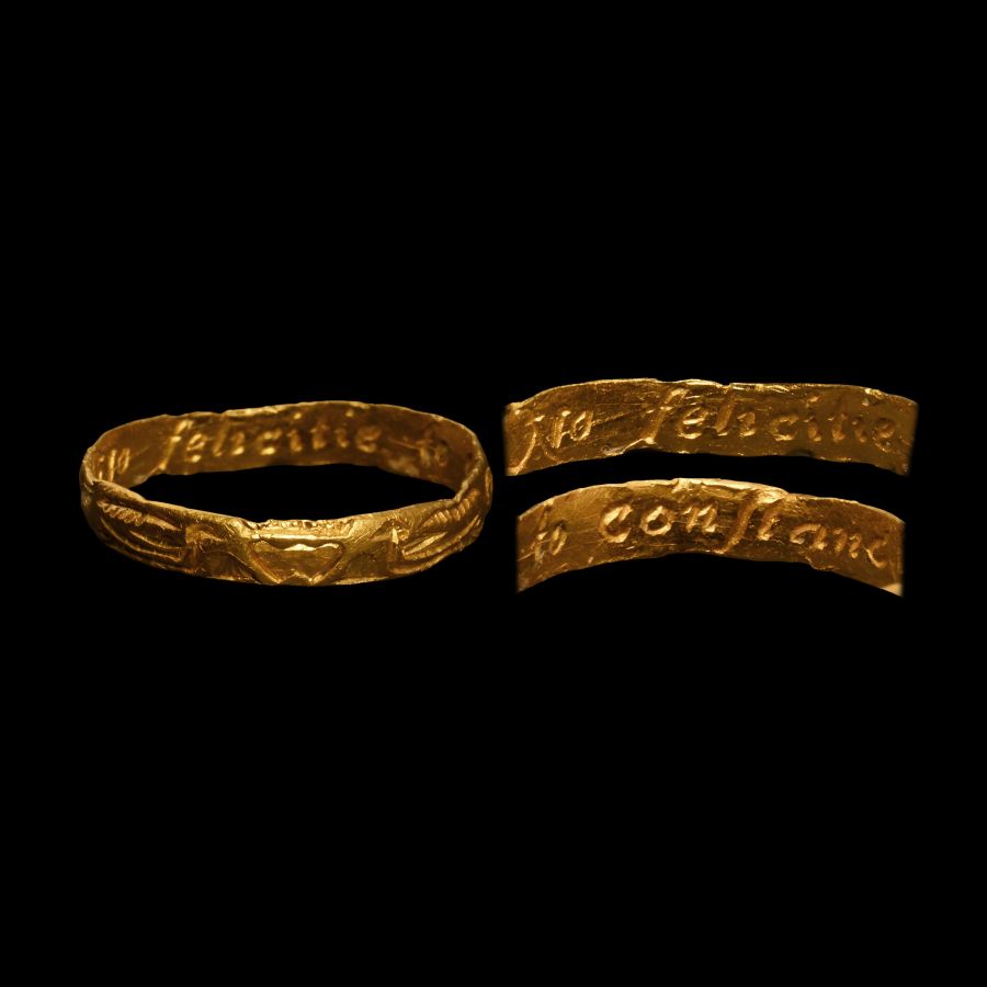 Post Medieval Gold 'No Felicitie to Constancie' Decorated Posy Ring