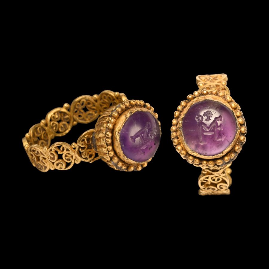 Byzantine Gold Filigree Ring with Monogram Amethyst Gemstone