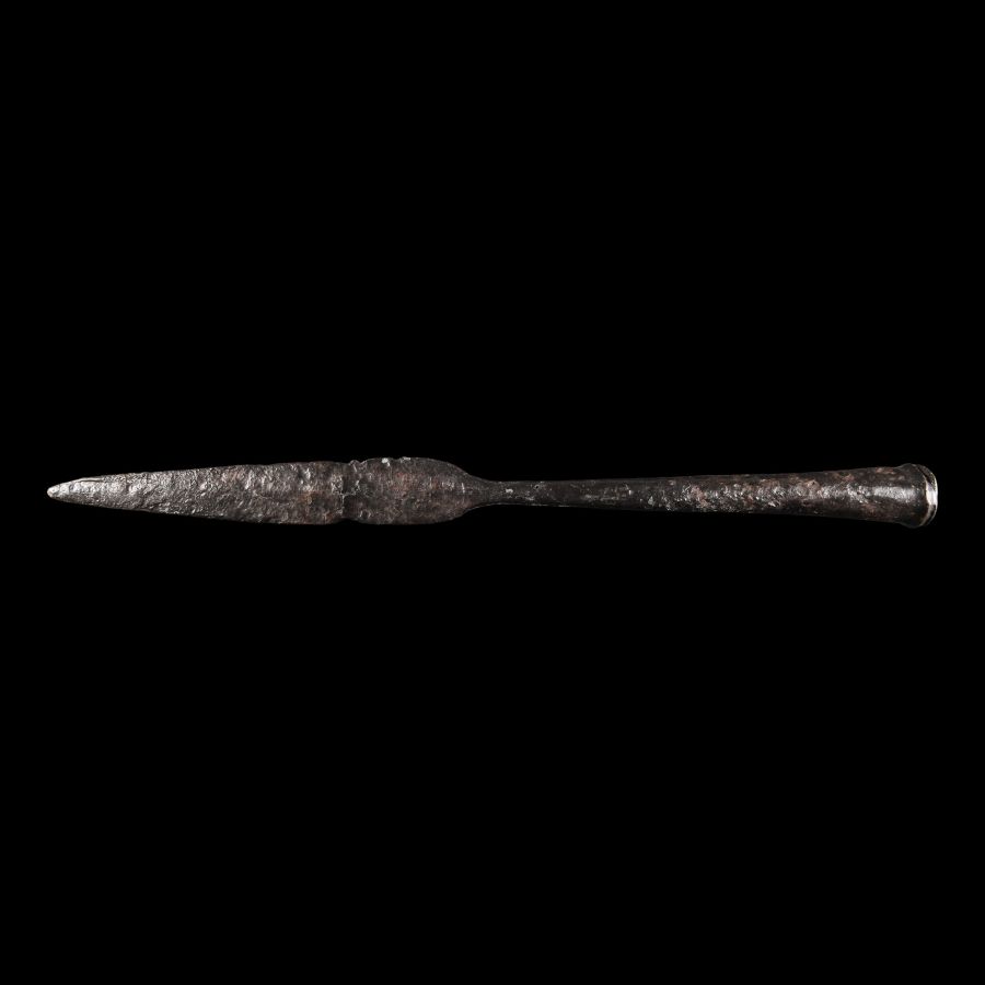 Massive Viking Age Finno-Ugrian Spearhead