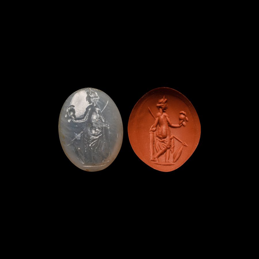 Roman Chalcedony Gemstone with Aphrodite Kallipygos