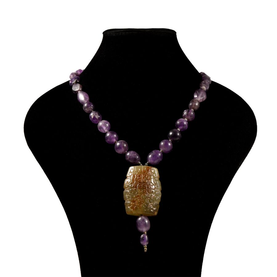 Chinese Amethyst Bead Necklace with Jadeite Pendant