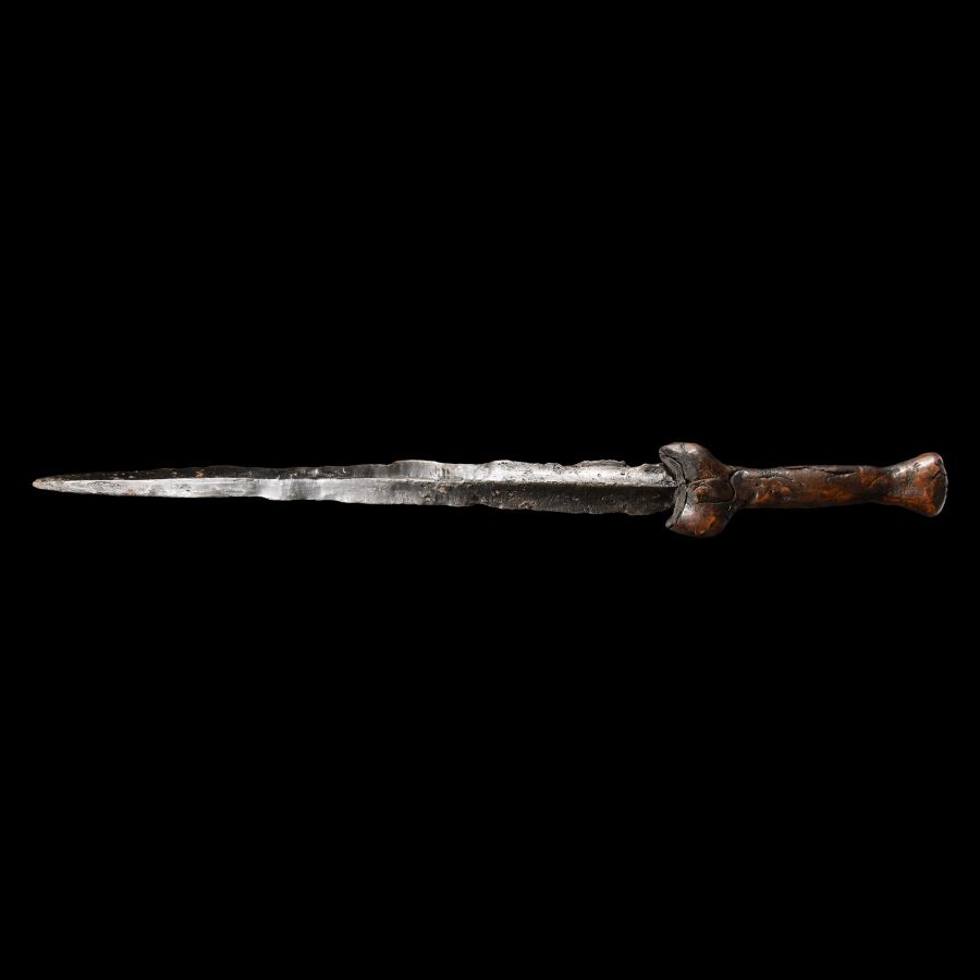 Medieval 'Thames' Iron Kidney Dagger
