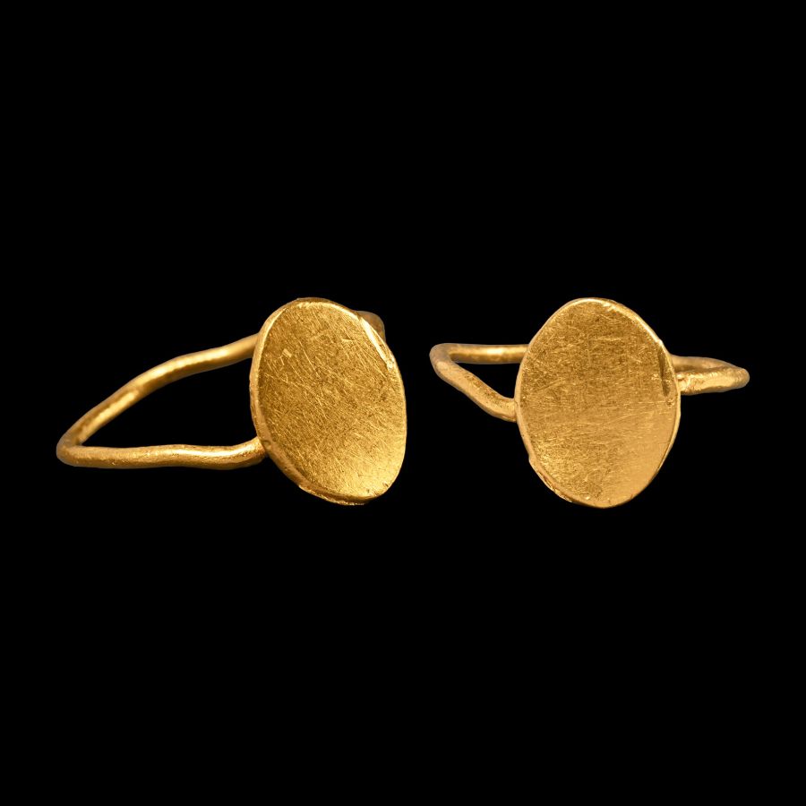 Roman Gold Ring with Oval Bezel