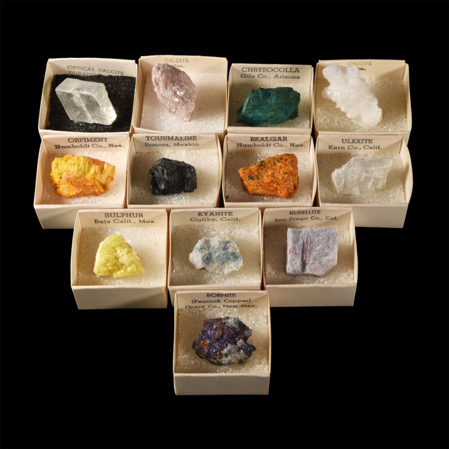 Natural History - Boxed Mixed Mineral Collection [12]
