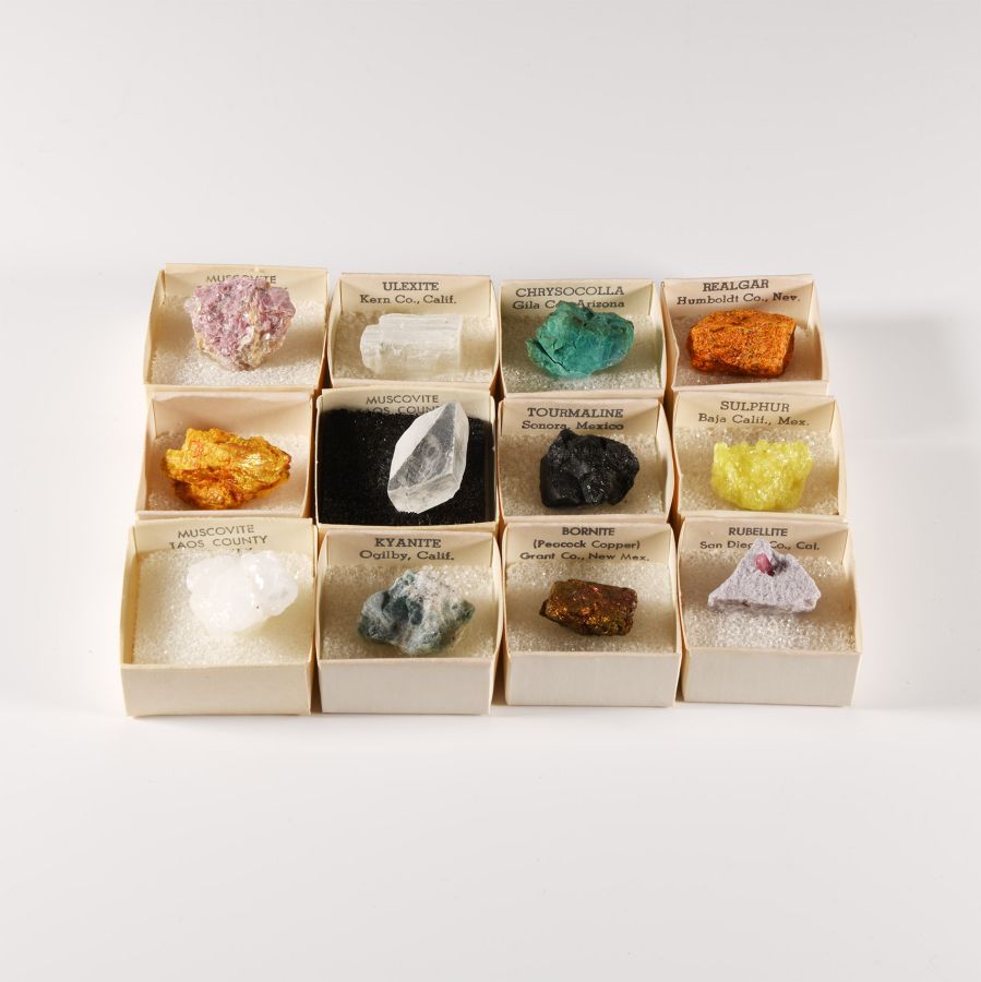 Natural History - Boxed Mixed Mineral Collection [12]