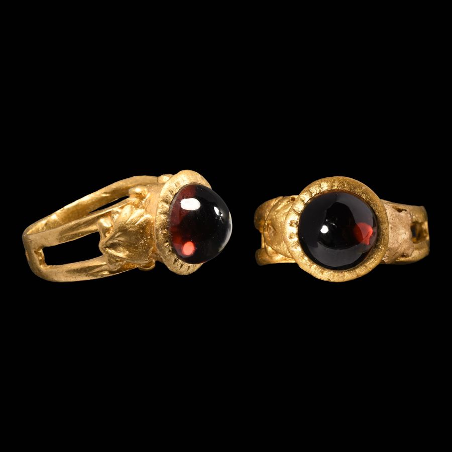 'The Great Chart' Roman Gold Ring