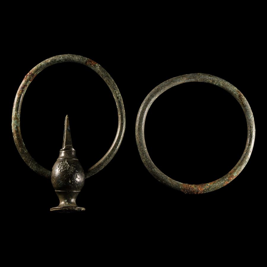 Iron Age Celtic Chariot Reign Guide Ring Pair