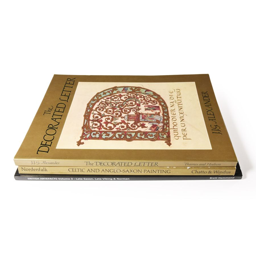 Archaeological Books - British Artefact Books [3]